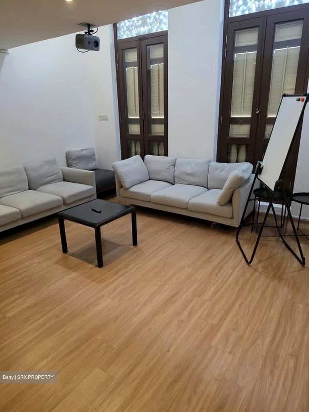 Little India Conservation Area (D8), Office #631898761